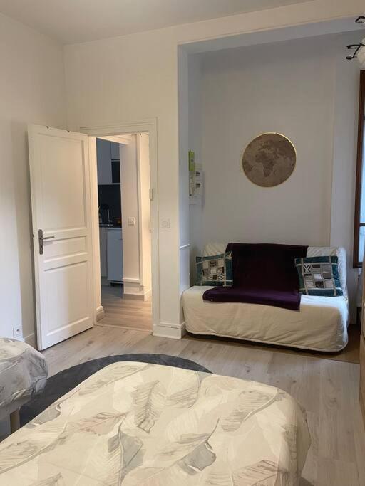 Cosy Apartment In Paris Saint-Ouen (Seine-Saint-Denis) Exterior foto